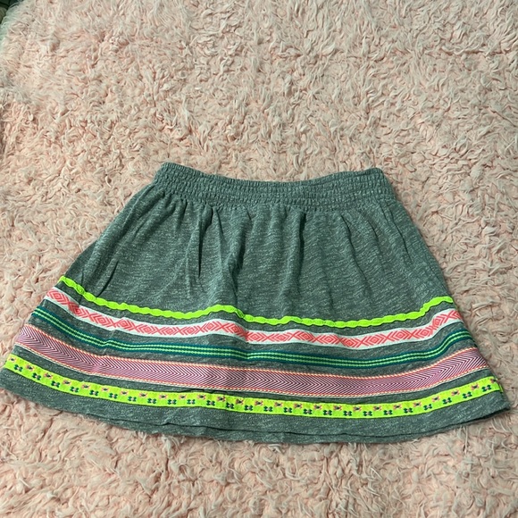 Gray Skirt for Girls (7-8) - Picture 2 of 2